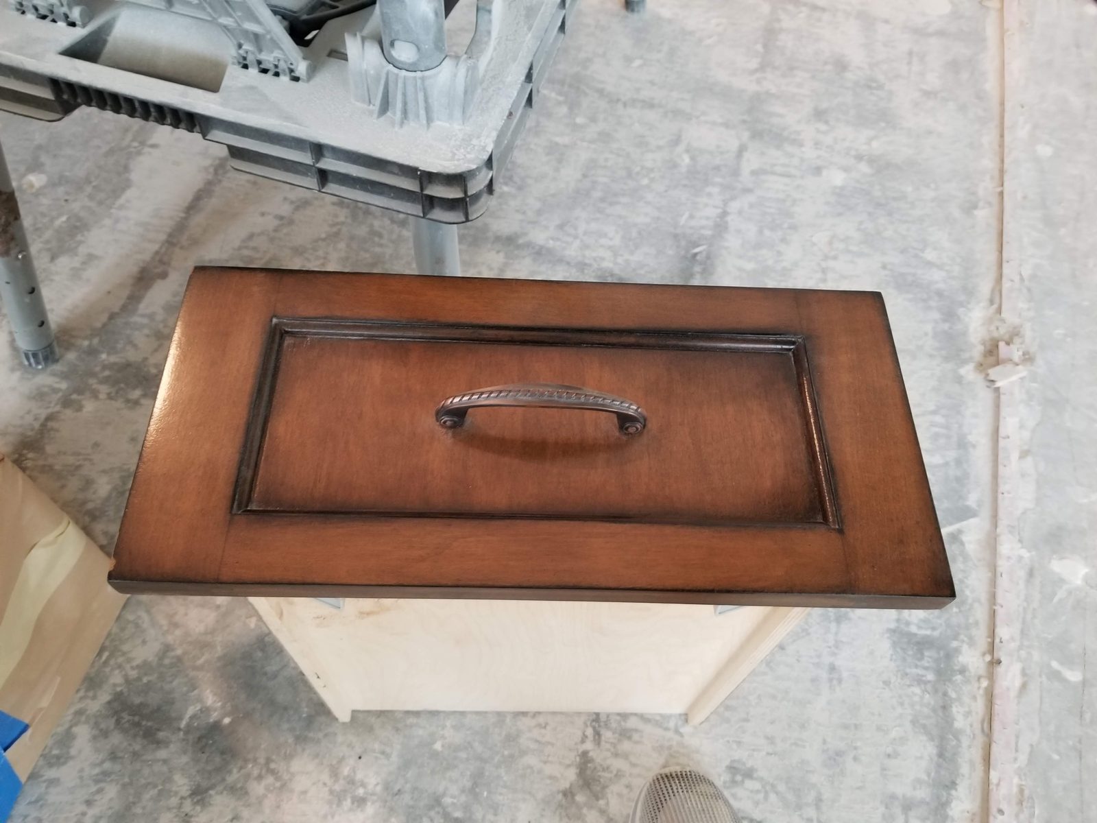 Rich stained kitchen cabinets by Off The Wall